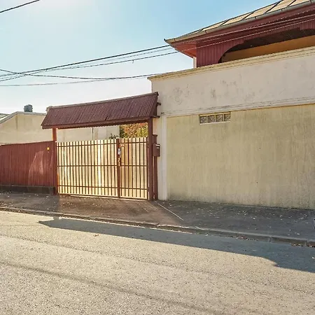 Stone Gate #3 Apartamento